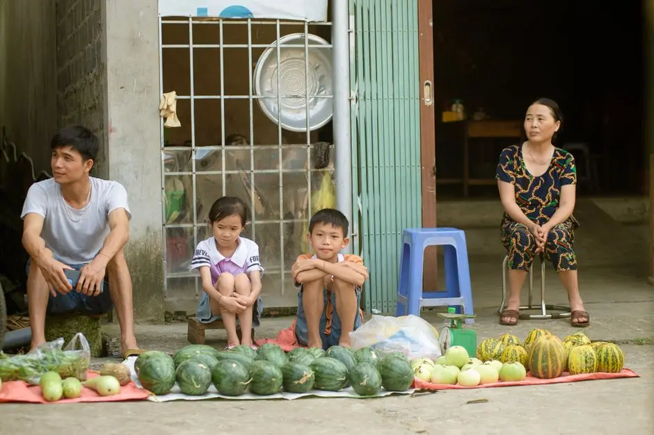 anak tantrum di pasar tradisional